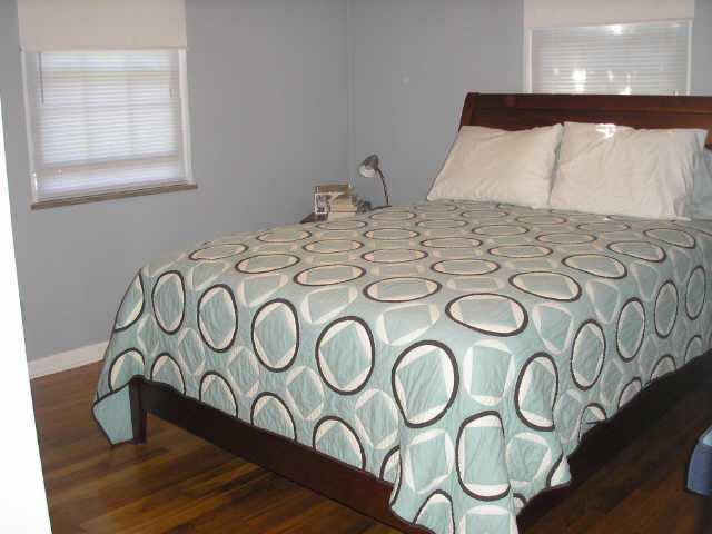 2226 Bristol Road Columbus, OH 43221 - Photo 3 of 10