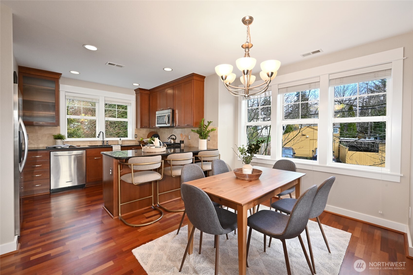 5801 55th Avenue Northeast, Unit A Seattle, WA 98105 - Photo 14 of 40