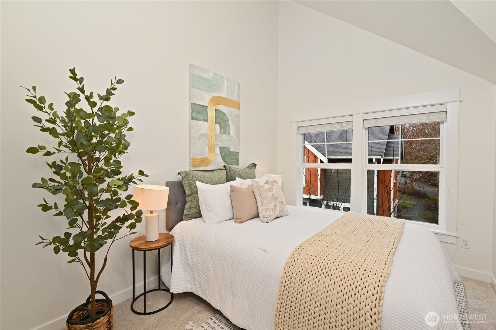 5801 55th Avenue Northeast, Unit A Seattle, WA 98105 - Photo 31 of 40