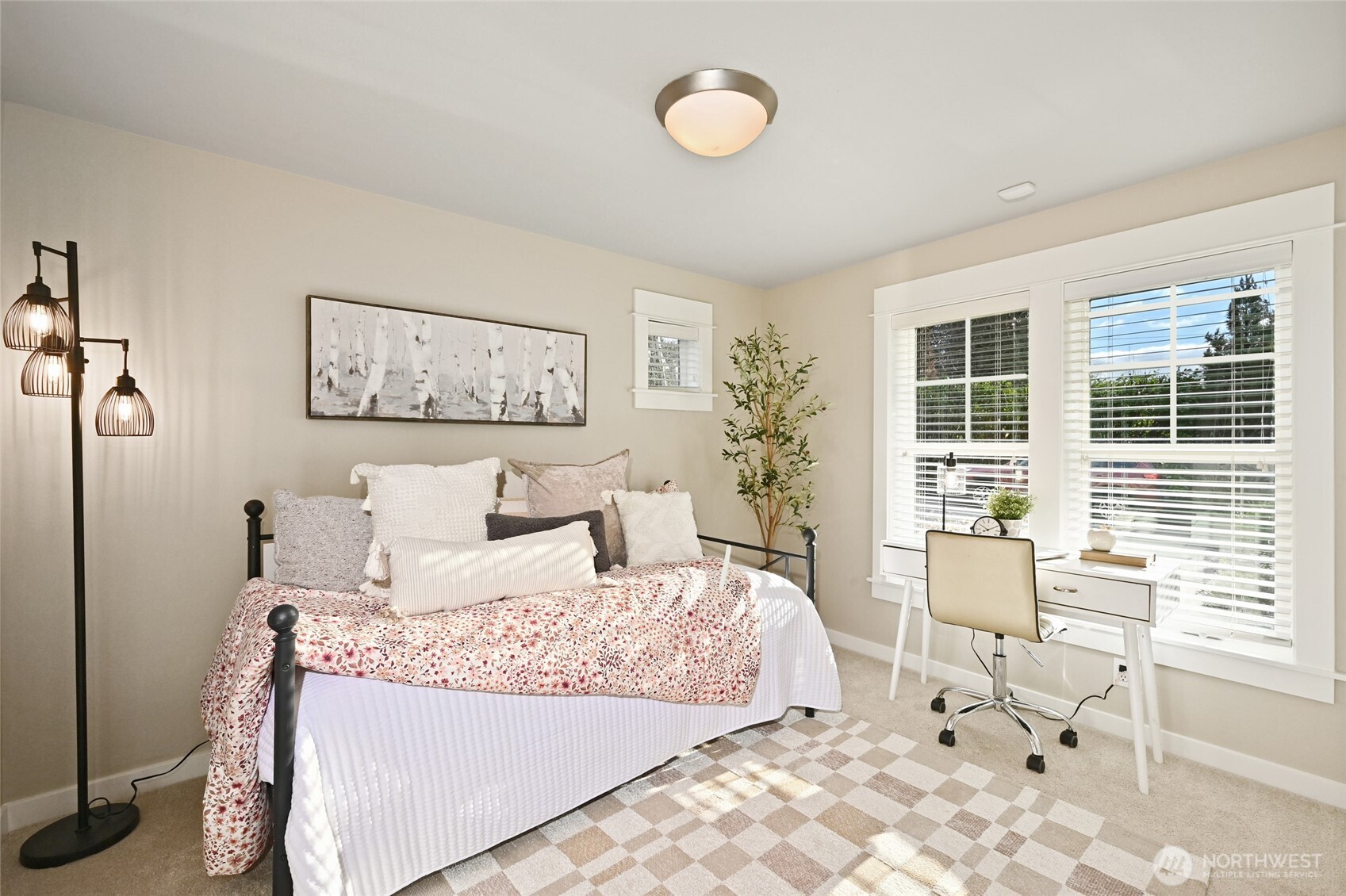 5801 55th Avenue Northeast, Unit A Seattle, WA 98105 - Photo 6 of 40