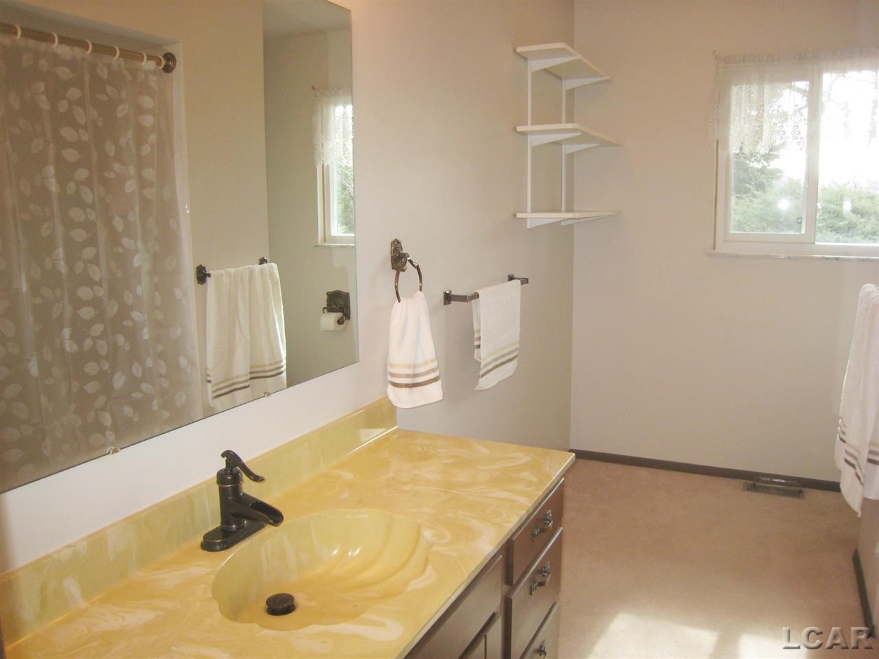2439 Gady Road Adrian, MI 49221 - Photo 12 of 13 31233344-11.JPG