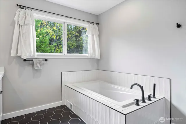 $775,000 | 620 South 301st Street, Federal Way, WA 98003