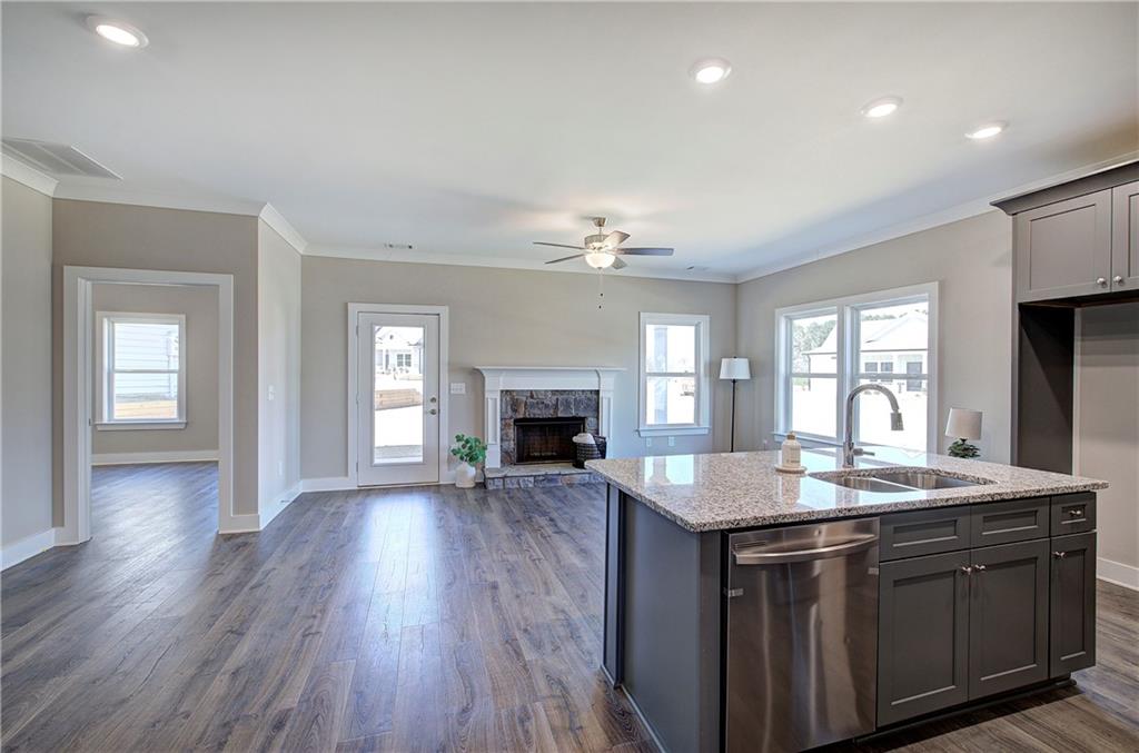 200 Daisy Court Cartersville, GA 30121 - Photo 3 of 73