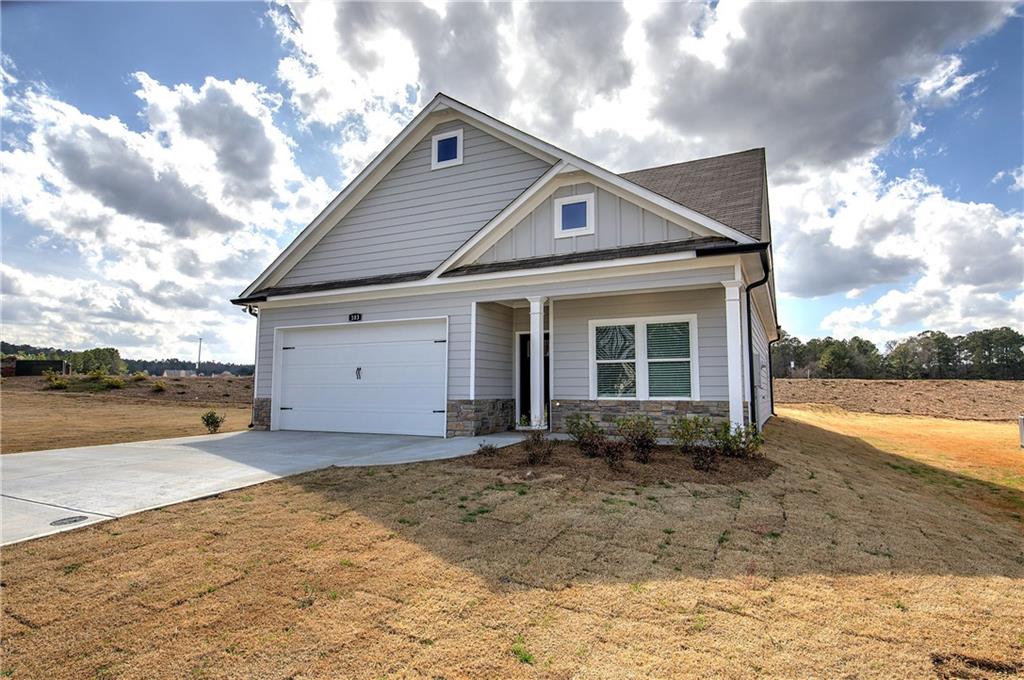 200 Daisy Court Cartersville, GA 30121 - Photo 62 of 73 a view of a house with backyard