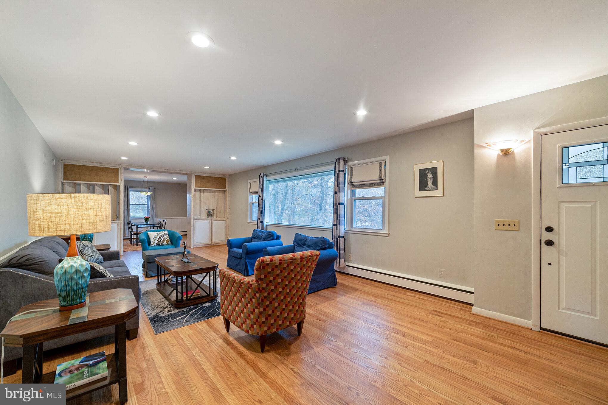 1017 Litchfield Road Baltimore, MD 21239 - Photo 5 of 33