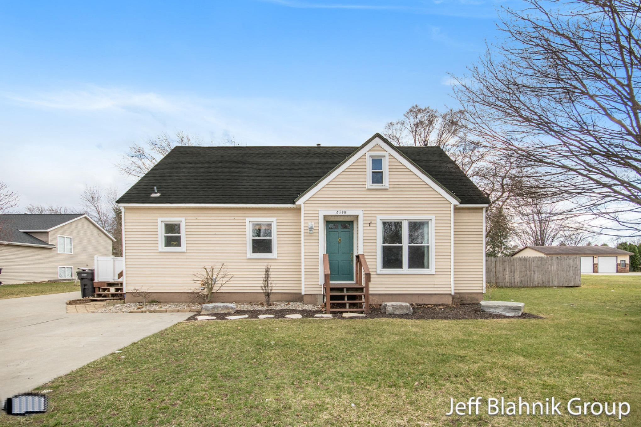 2310 Baldwin Street Jenison, MI 49428 - Photo 2 of 23 IMG_0279-