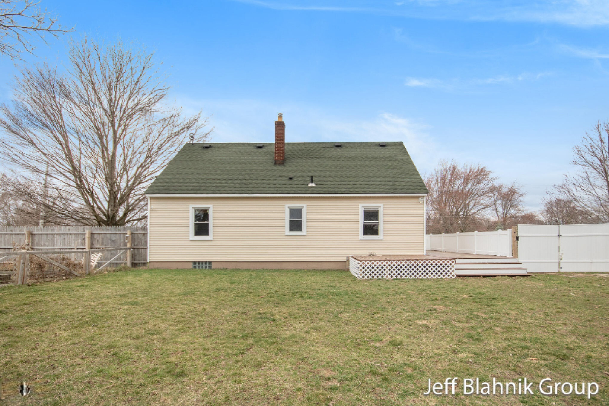 2310 Baldwin Street Jenison, MI 49428 - Photo 4 of 23 IMG_0282-