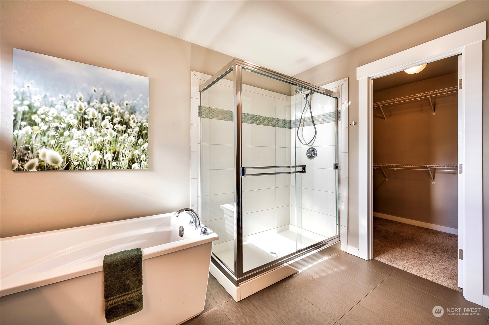 14372 3rd Circle Northeast Duvall, WA 98019 - Photo 20 of 34 a bathroom with a bathtub and a shower