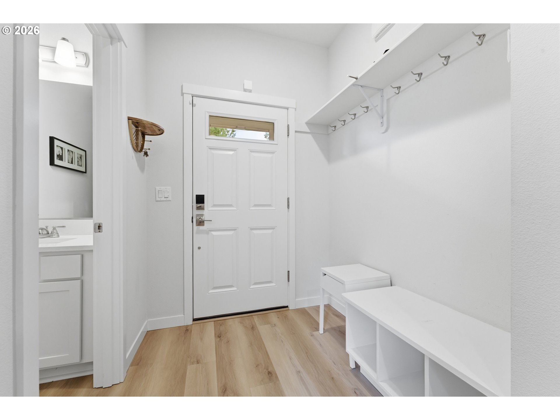 4914 Southeast 84th Avenue Portland, OR 97266 - Photo 3 of 31