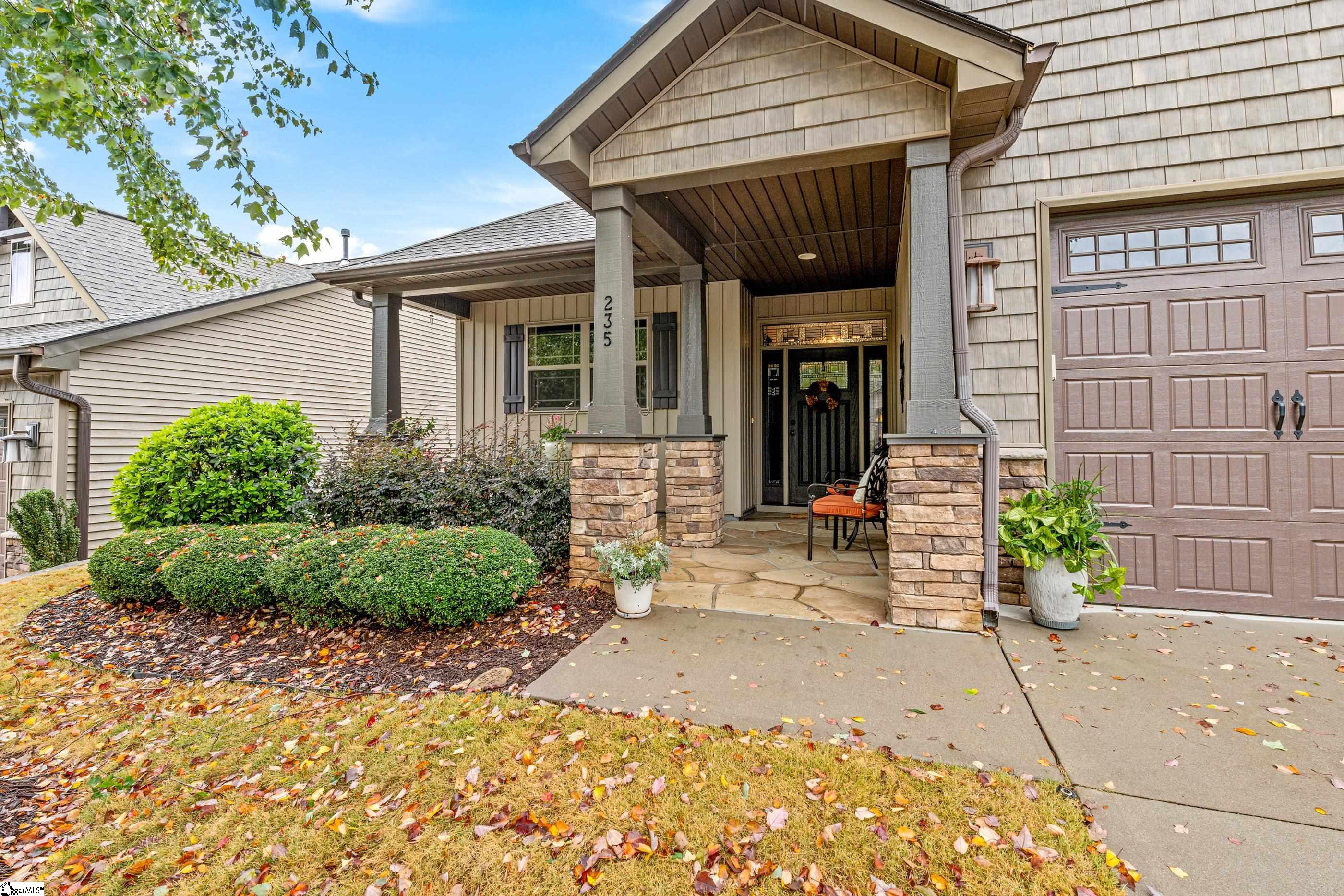 235 Ashler Drive Greer, SC 29650 - Photo 5 of 34