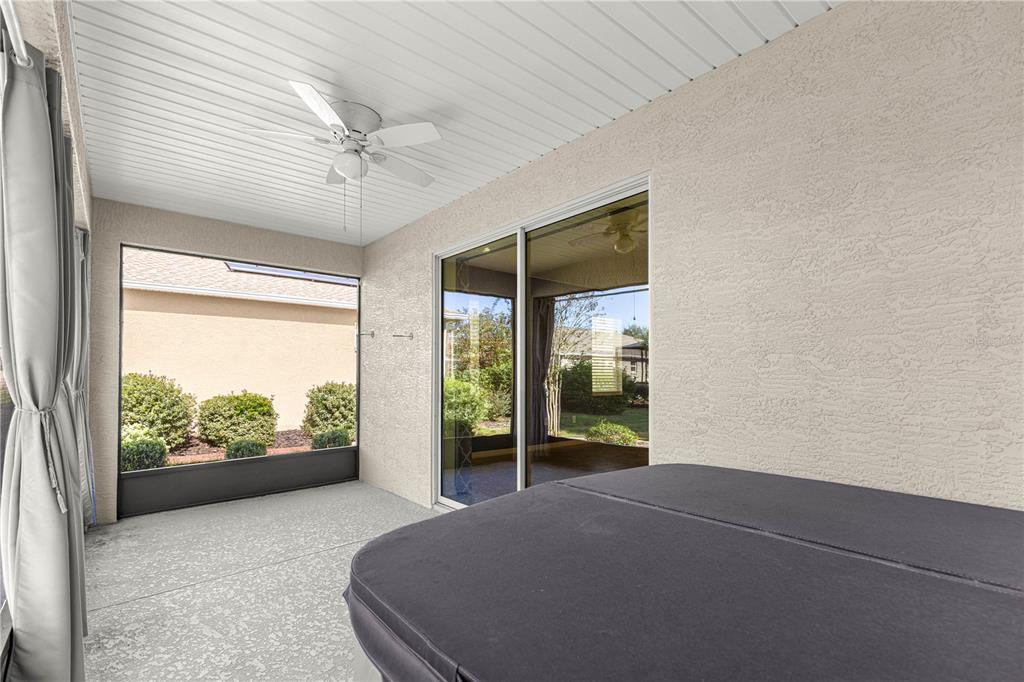 8546 Southwest 79th Avenue Ocala, FL 34476 - Photo 35 of 42 an empty room with windows and outdoor view