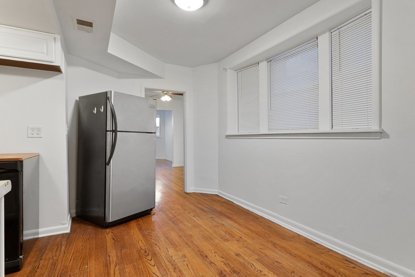 665 West Roscoe Street, Unit G Chicago, IL 60657 - Photo 5 of 16