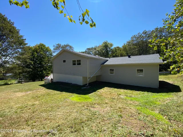 $365,000 | 801 Elkview Drive, Forest City, PA 18421