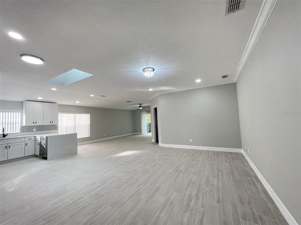 2809 Falling Tree Circle Orlando, FL 32837 - Photo 5 of 22