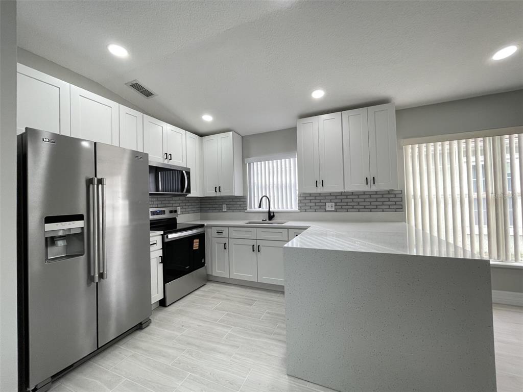 2809 Falling Tree Circle Orlando, FL 32837 - Photo 9 of 22