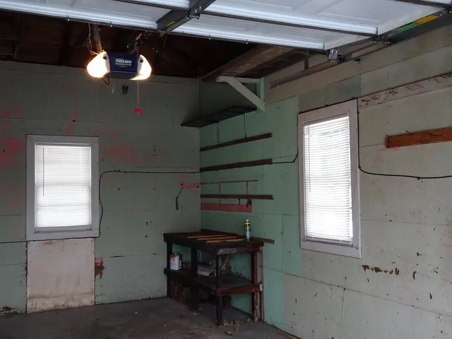 $295,000 | 600 Mack Street, Joliet, IL 60435