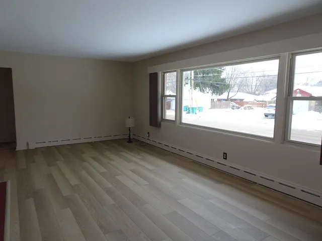 $295,000 | 600 Mack Street, Joliet, IL 60435