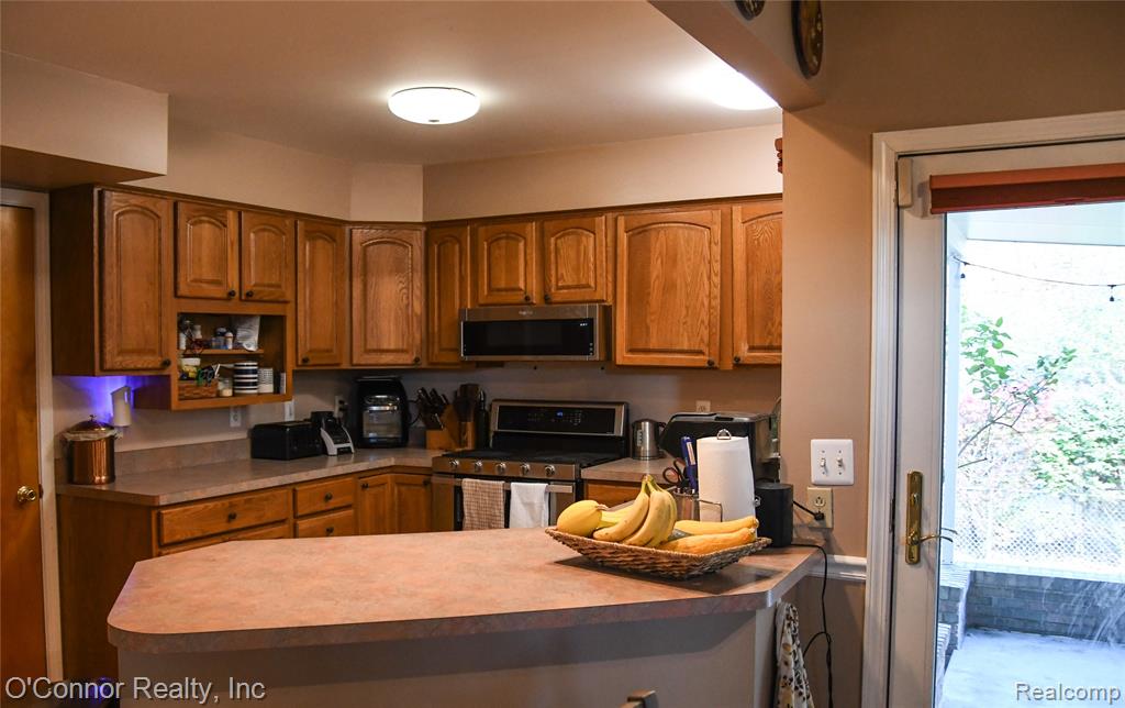 700 Allen Road Smiths Creek, MI 48074 - Photo 6 of 30 Gallery Image 6
