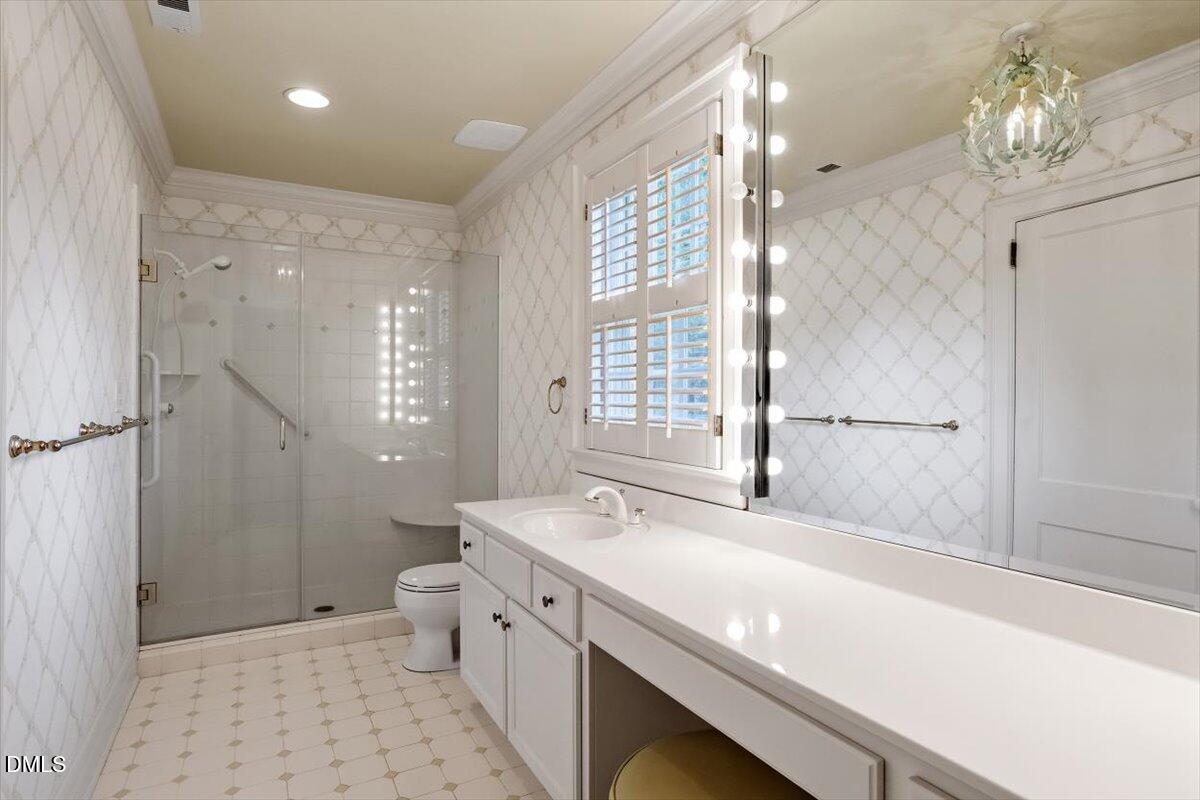 1128 Harvey Street Raleigh, NC 27608 - Photo 27 of 41 Primary Bath