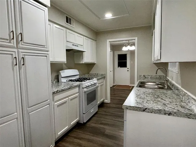 $1,950 | 3117 Centennial Drive, Garland, TX 75042