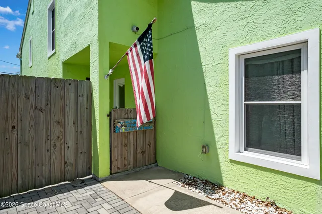 $3,200 | 519 Washington Avenue, Cape Canaveral, FL 32920