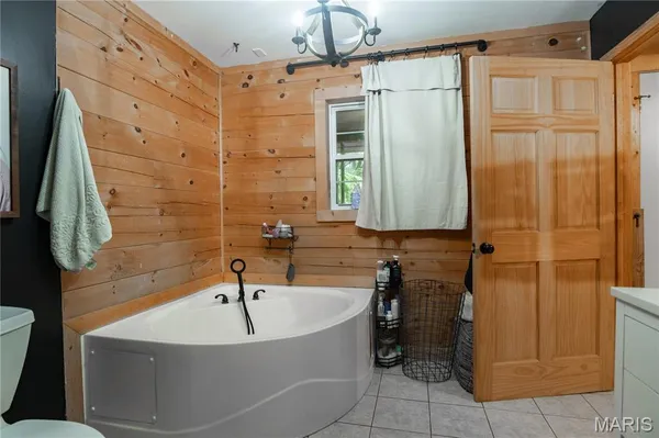 $359,900 | 23847 Friar Tuck Court, Essex, MO 63846