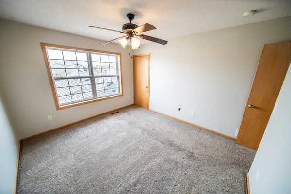 $230,000 | 562 Pointe Court Southwest, Rochester, MN 55902