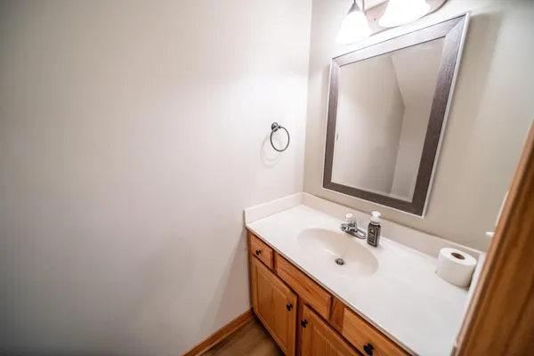 $230,000 | 562 Pointe Court Southwest, Rochester, MN 55902