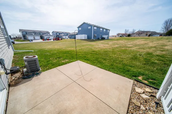 $230,000 | 562 Pointe Court Southwest, Rochester, MN 55902
