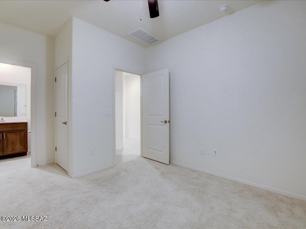 14031 East Golden Oaks Road Vail, AZ 85641 - Photo 28 of 40 10-22Interior2