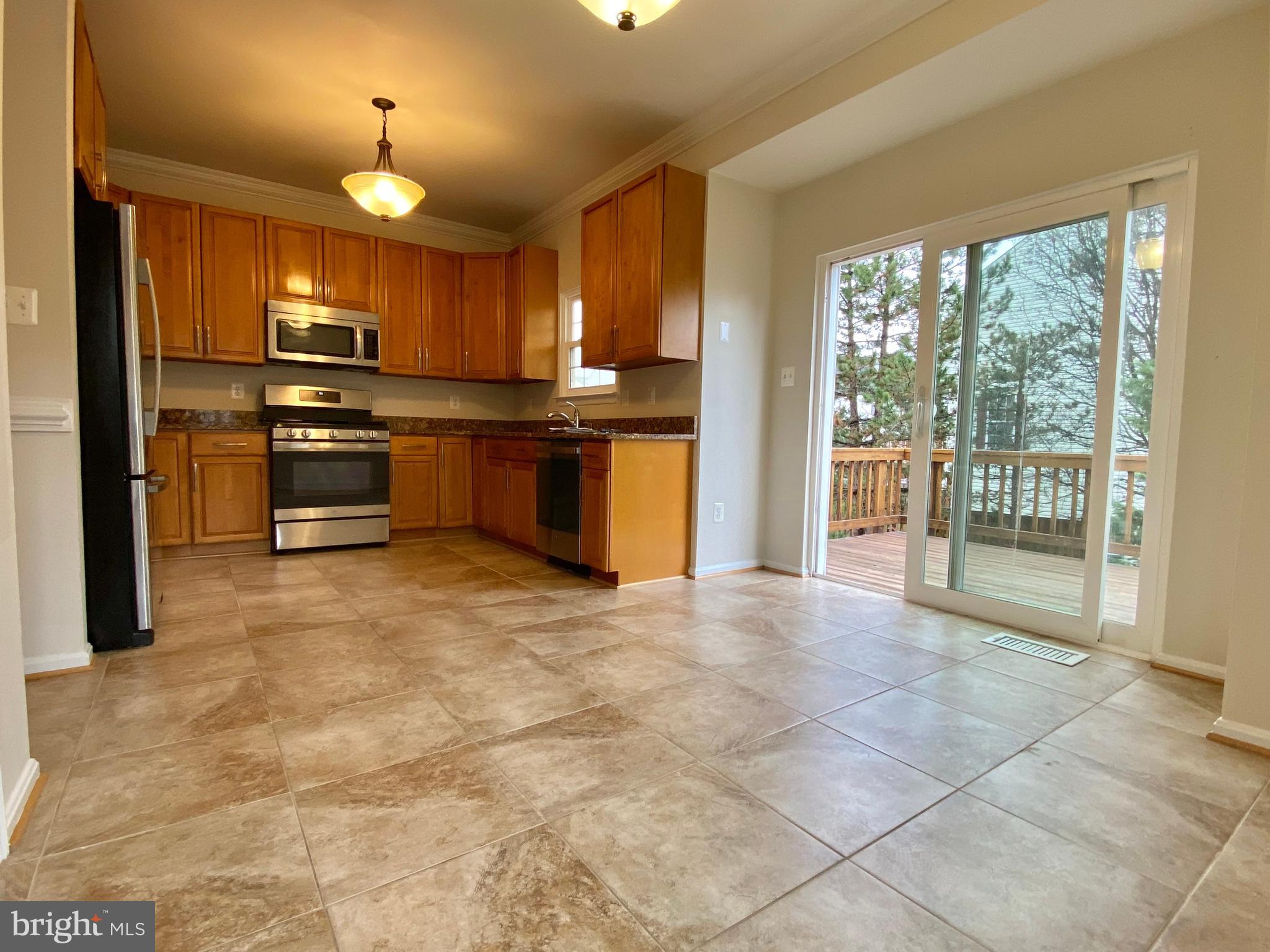 13100 Kidwell Field Road Herndon, VA 20171 - Photo 8 of 21