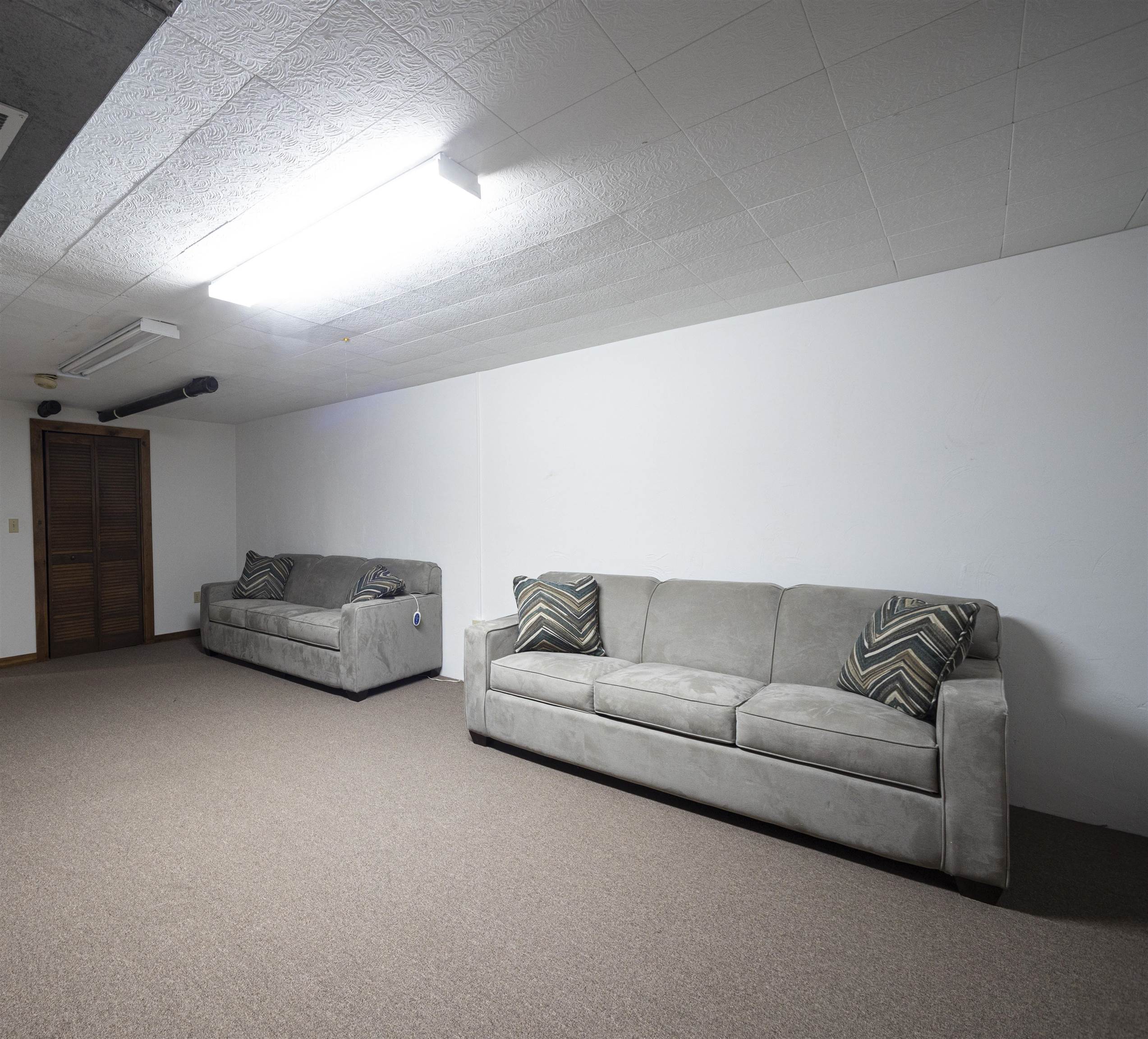 50 Thornhill Road Stratham, NH 03885 - Photo 12 of 14