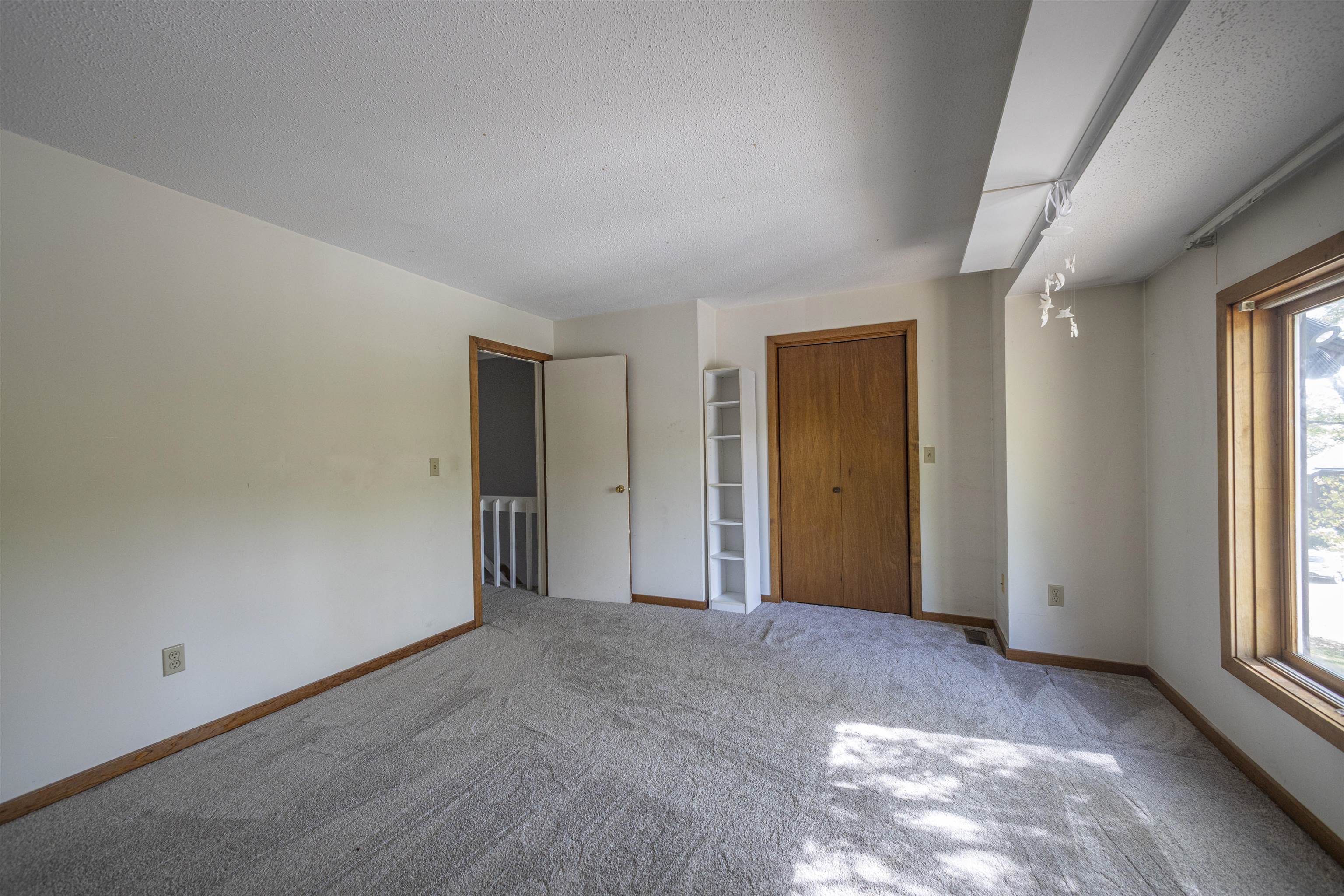 50 Thornhill Road Stratham, NH 03885 - Photo 9 of 14