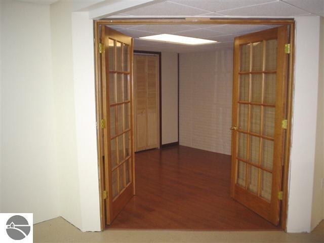 514 State Road West Branch, MI 48661 - Photo 12 of 24 1743034-11.JPG