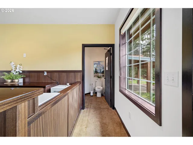 $975,000 | 26436 Coon Road, Monroe, OR 97456