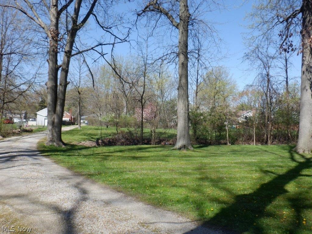 7281 Reynolds Road Mentor, OH 44060 - Photo 6 of 28 Gallery Image 6