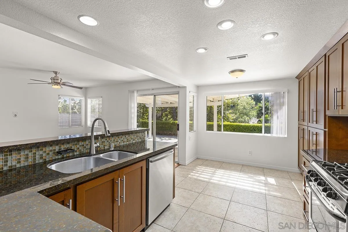 14624 Carmel Ridge Road San Diego, CA 92128 - Photo 12 of 55