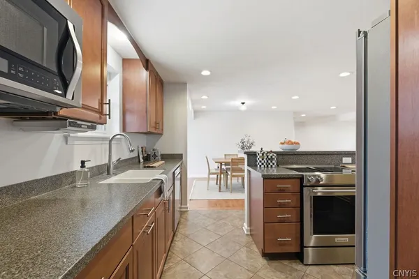 $549,900 | 1939 Coon Hill Road, Skaneateles, NY 13152