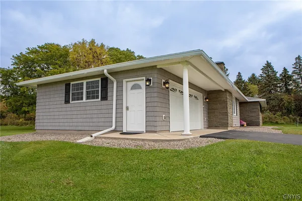 $549,900 | 1939 Coon Hill Road, Skaneateles, NY 13152