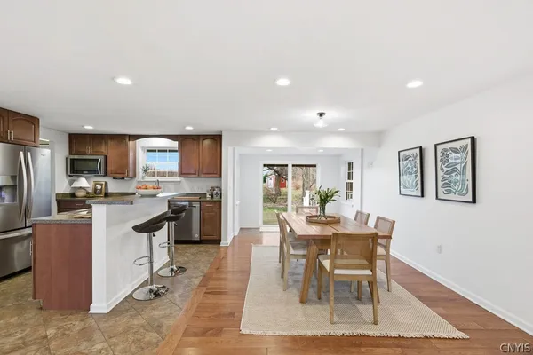 $549,900 | 1939 Coon Hill Road, Skaneateles, NY 13152