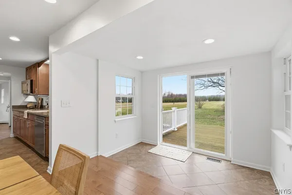 $549,900 | 1939 Coon Hill Road, Skaneateles, NY 13152