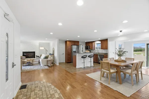 $549,900 | 1939 Coon Hill Road, Skaneateles, NY 13152