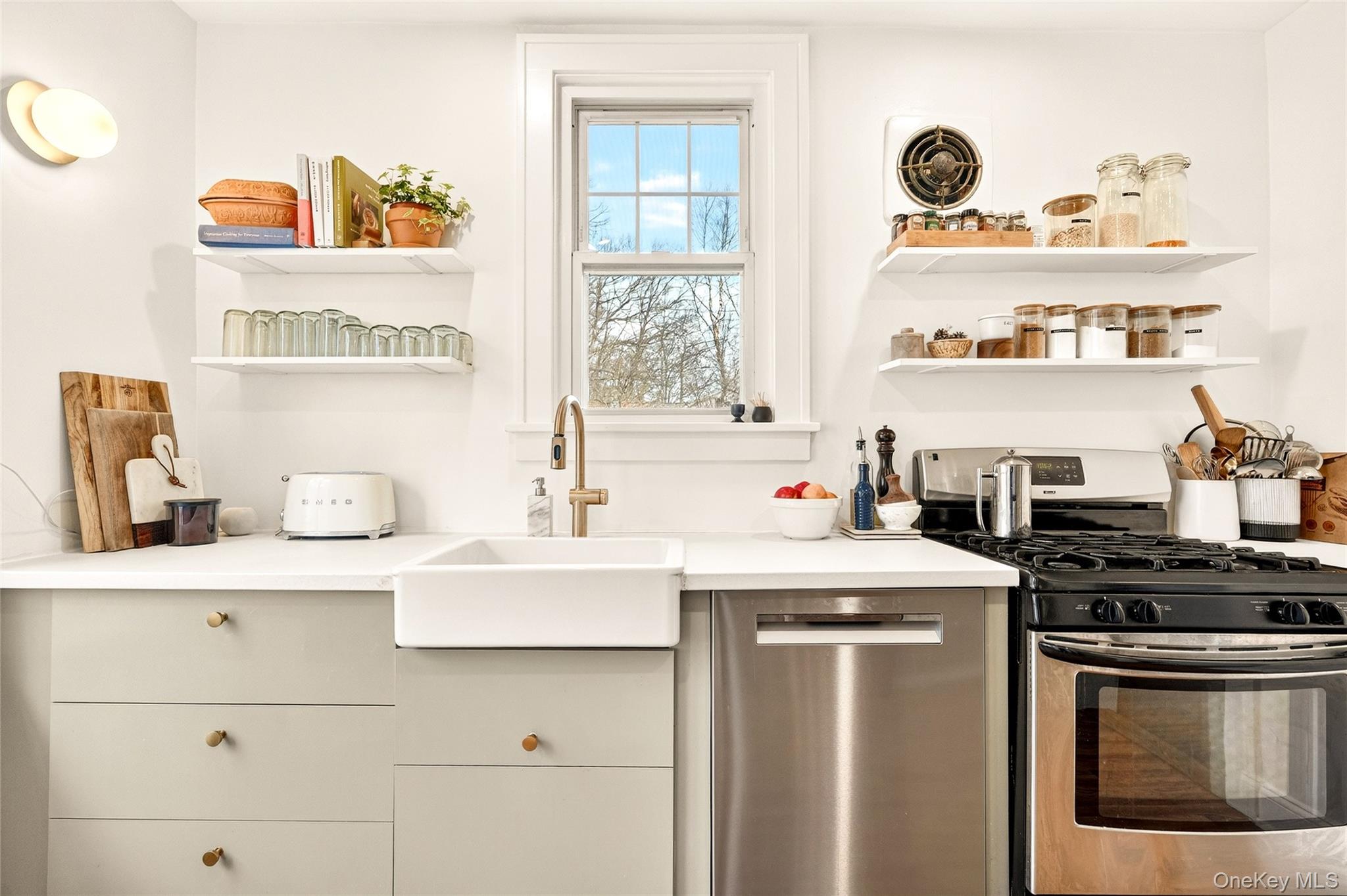 410 Decatur Avenue Peekskill, NY 10566 - Photo 20 of 47