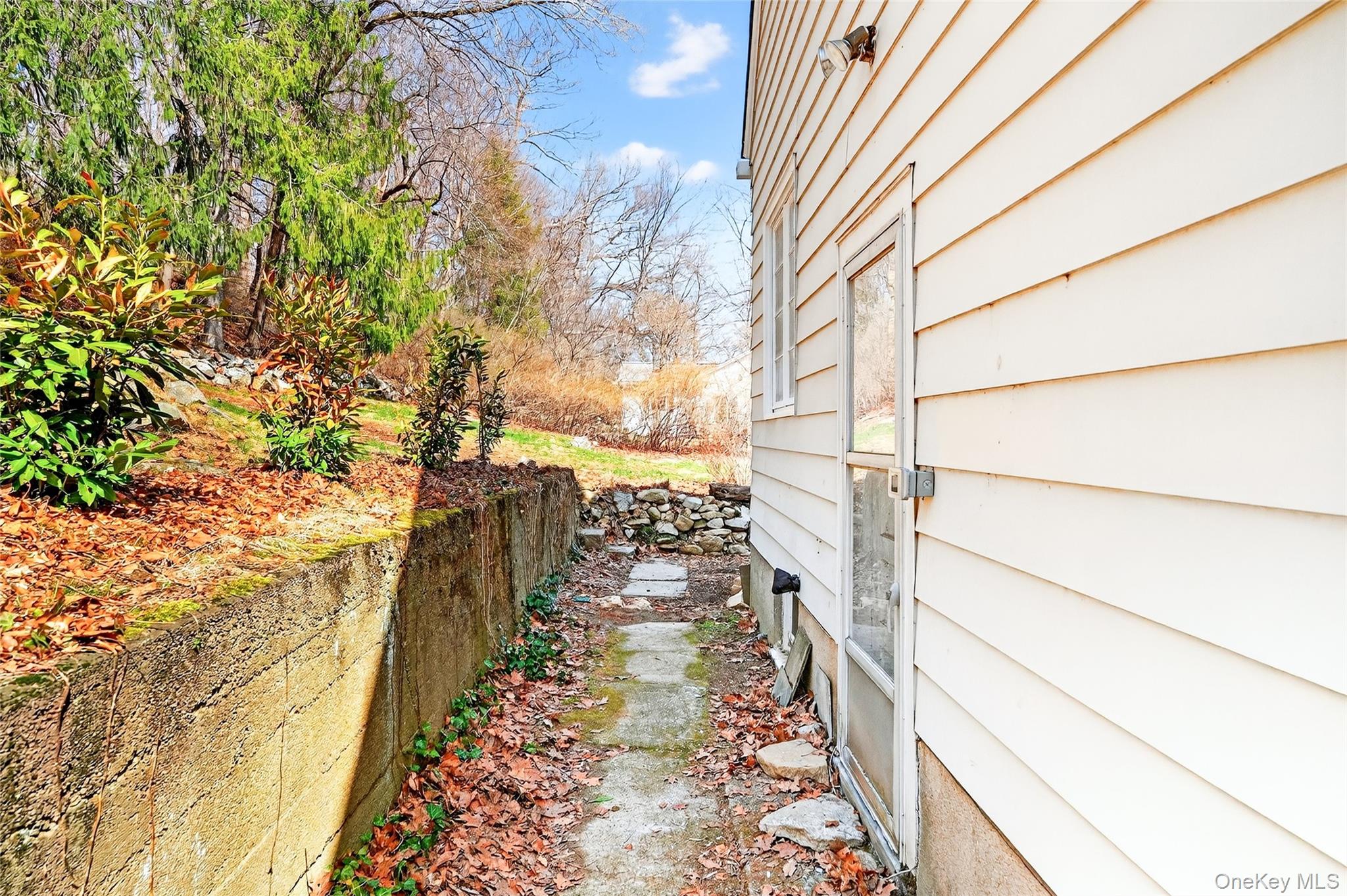 410 Decatur Avenue Peekskill, NY 10566 - Photo 37 of 47