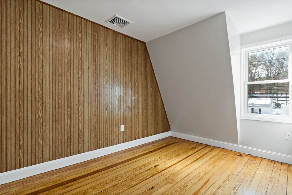 29 Farnum Pike, Unit 2 RIGHT Smithfield, RI 02917 - Photo 19 of 20 Gallery Image 19