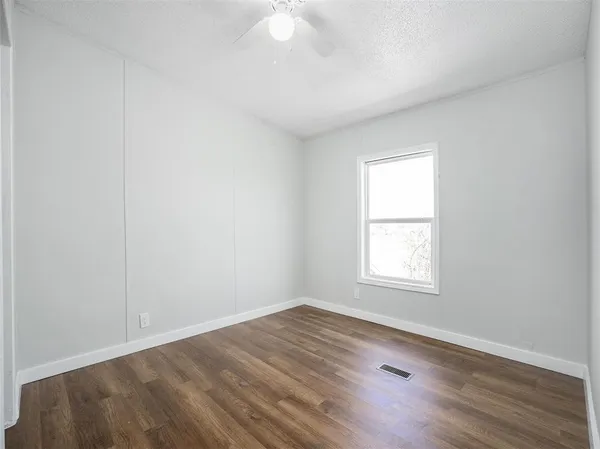 $1,750 | 9558 Diamond Avenue, Kaufman, TX 75142