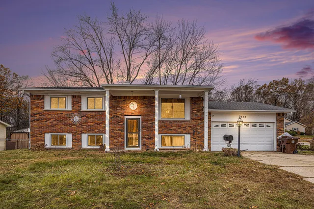 $200,000 | 897 North Washington Avenue, Battle Creek, MI 49037