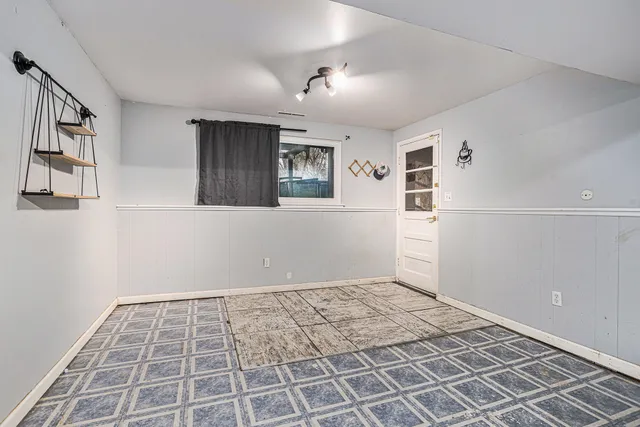 $170,000 | 897 North Washington Avenue, Battle Creek, MI 49037