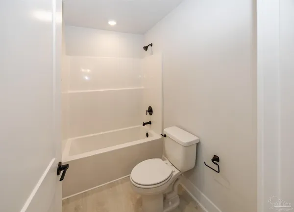 $420,375 | 5987 Willow Mist Court, Pace, FL 32571