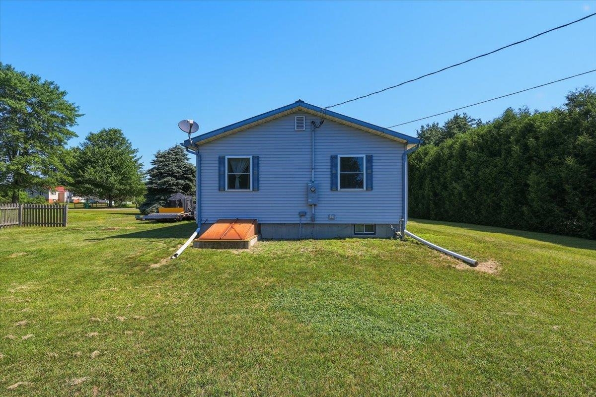 122 Meadow Road Milton, VT 05468 - Photo 22 of 29